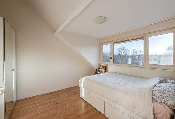 Foto 30 van Levina Teerlinglaan 23