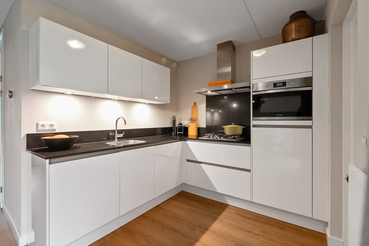 Photo 18 of Sikkel 1