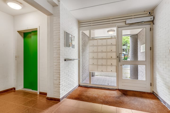 Foto 28 van Arent Janszoon Ernststraat 239