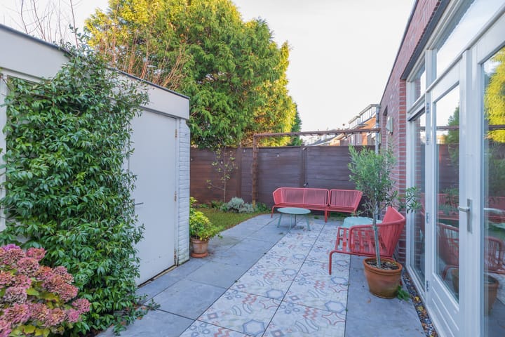 Photo 12 of Michiel de Ruyterstraat 11