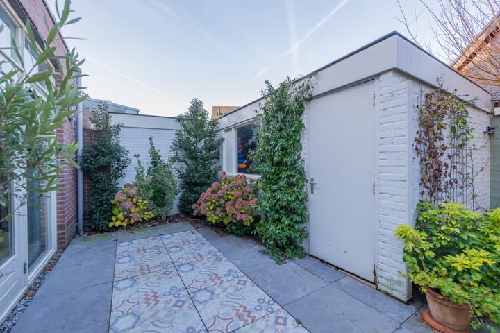 Photo 14 of Michiel de Ruyterstraat 11