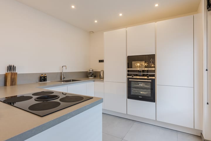 Photo 16 of Bosboomstraat 14