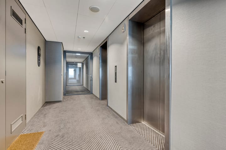 Photo 14 of Bercylaan 635