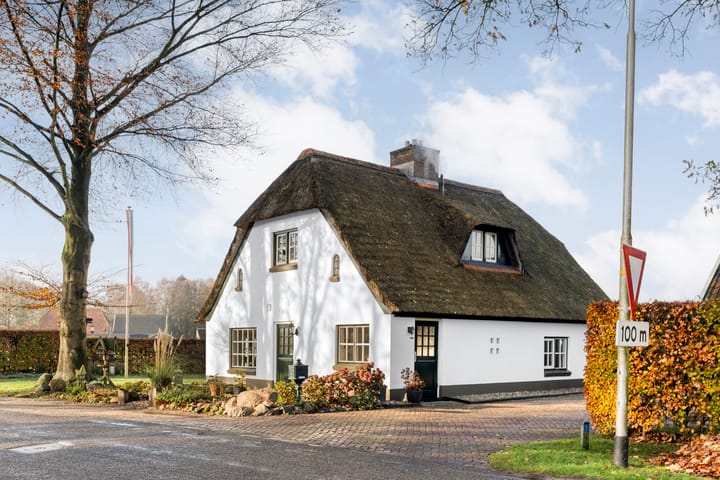 Photo 2 of Achteres 1