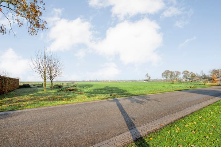 Photo 5 of Achteres 1