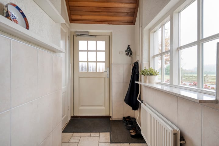 Photo 24 of Achteres 1