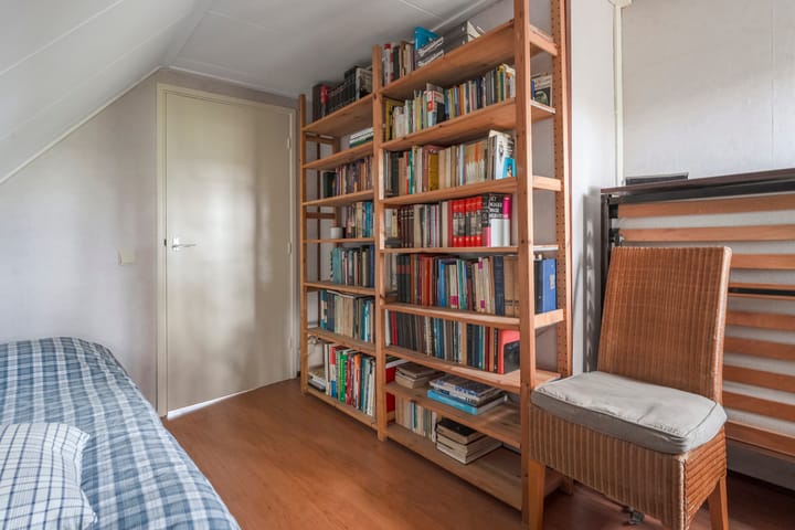 Photo 36 of Achteres 1