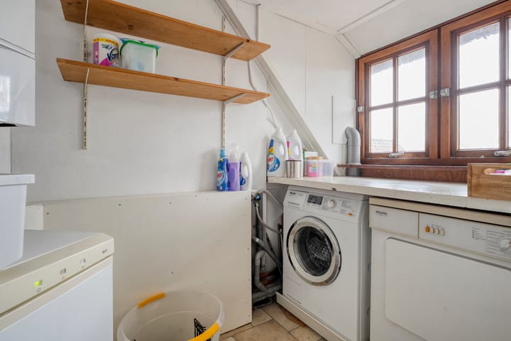 Photo 39 of Achteres 1