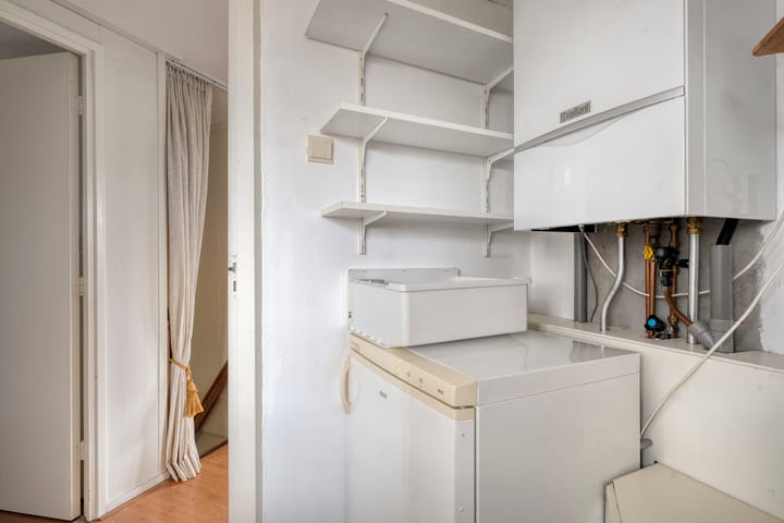 Photo 40 of Achteres 1