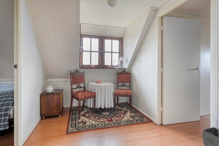 Photo 41 of Achteres 1