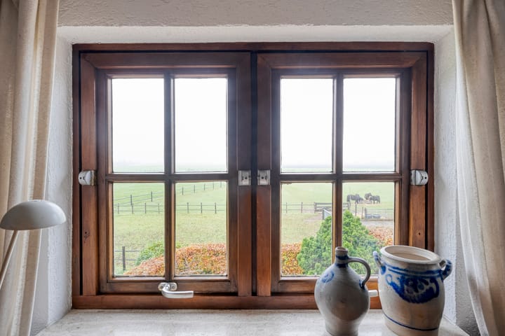 Photo 42 of Achteres 1