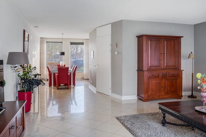 Photo 5 of Eikepage 60