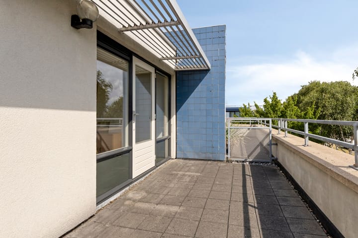 Photo 28 of Eikepage 60