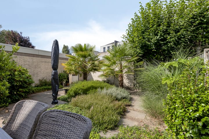 Photo 30 of Eikepage 60