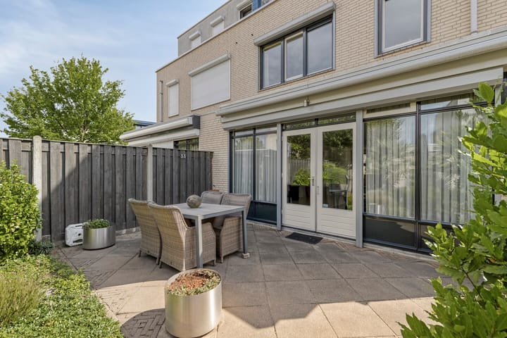 Photo 31 of Eikepage 60