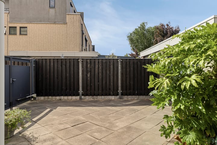 Photo 33 of Eikepage 60