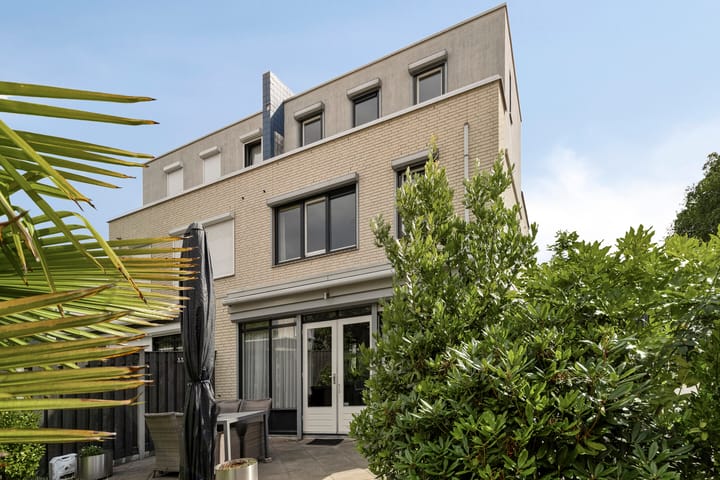 Photo 34 of Eikepage 60