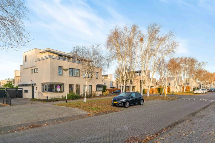 Photo 39 of Eikepage 60