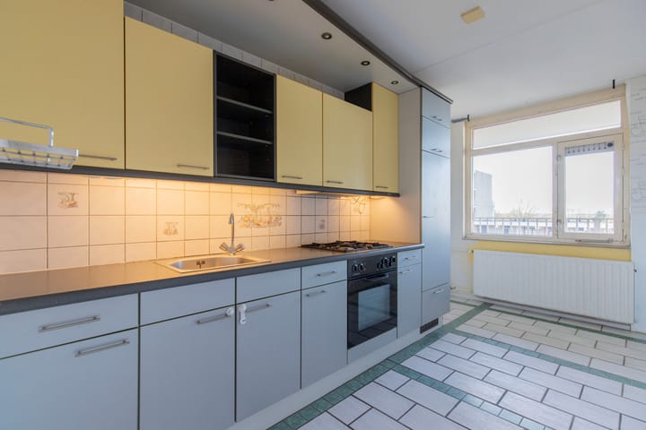 Photo 15 of Zeswegenlaan 242