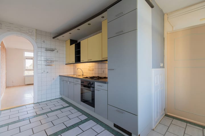 Photo 16 of Zeswegenlaan 242