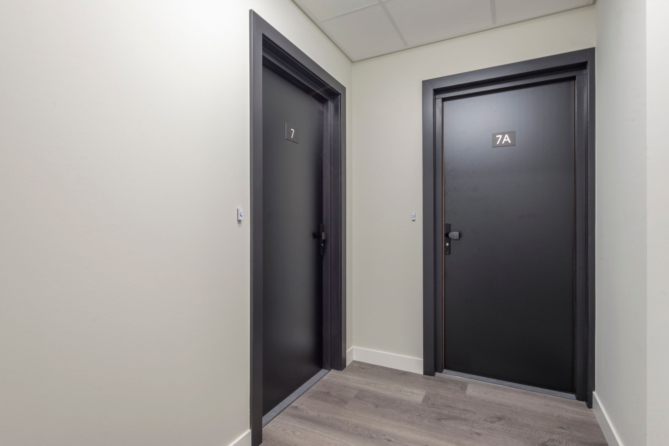 Foto 3 van Raadhuisplein 7