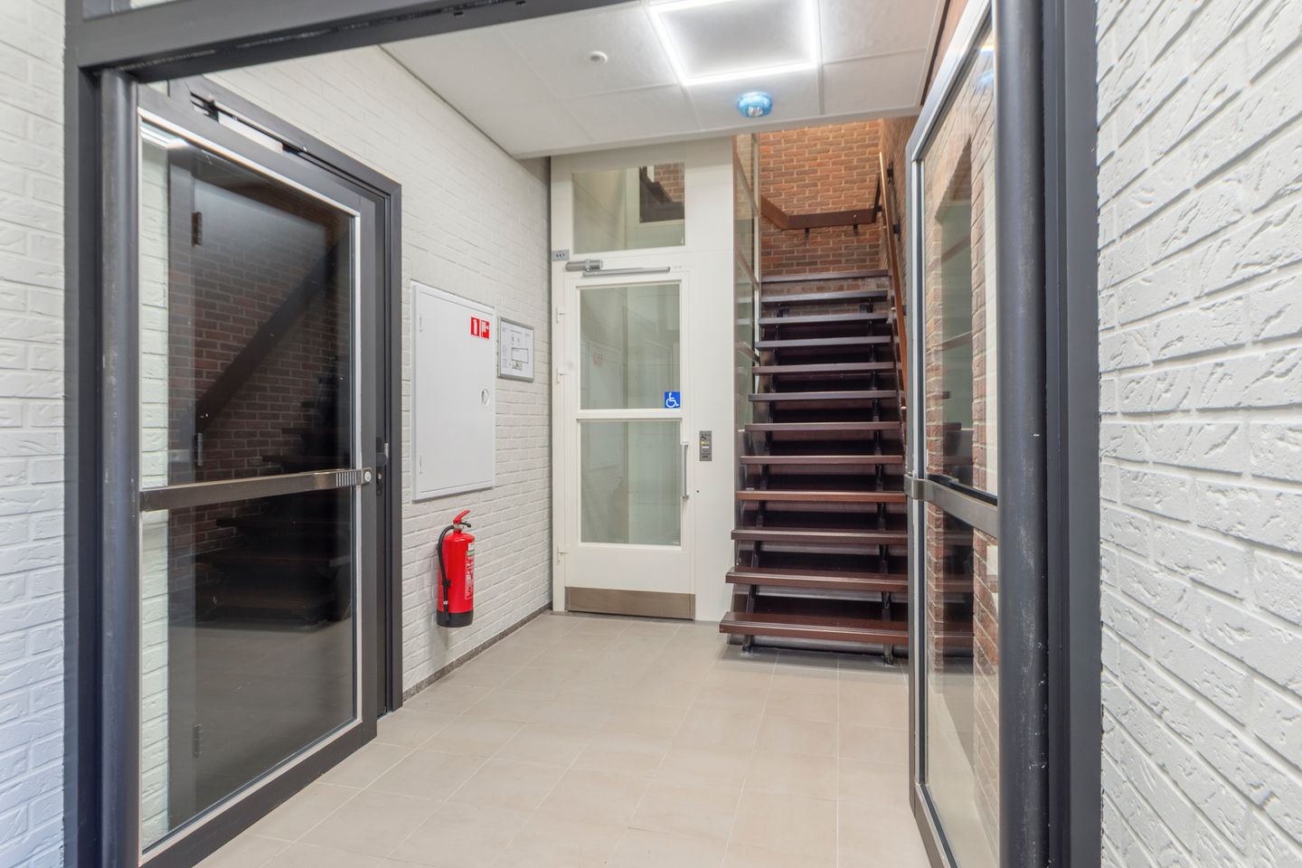 Foto 20 van Raadhuisplein 7