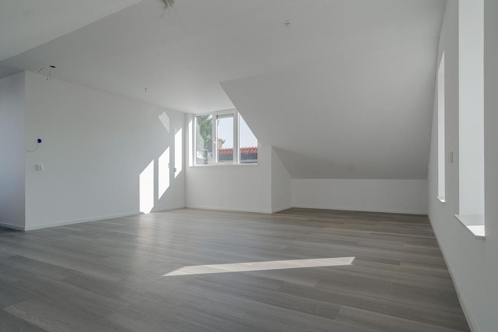 Foto 18 van Moerheimstraat 4-C