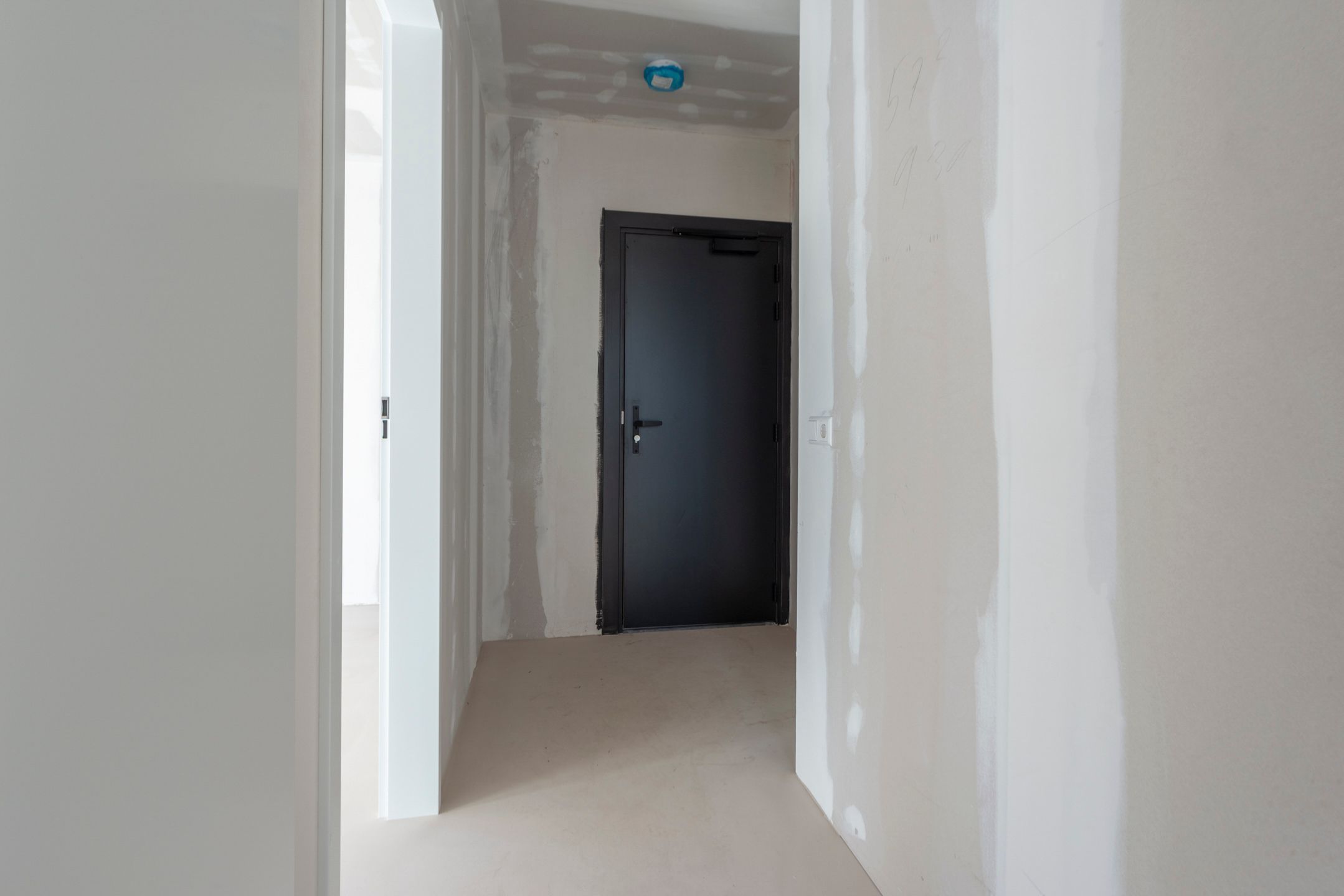 Foto 3 van Raadhuisplein 8