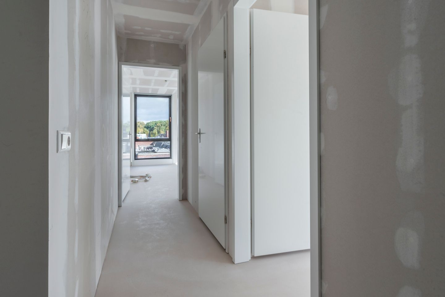 Foto 4 van Raadhuisplein 8