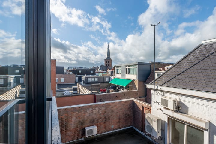 Foto 8 van Raadhuisplein 9