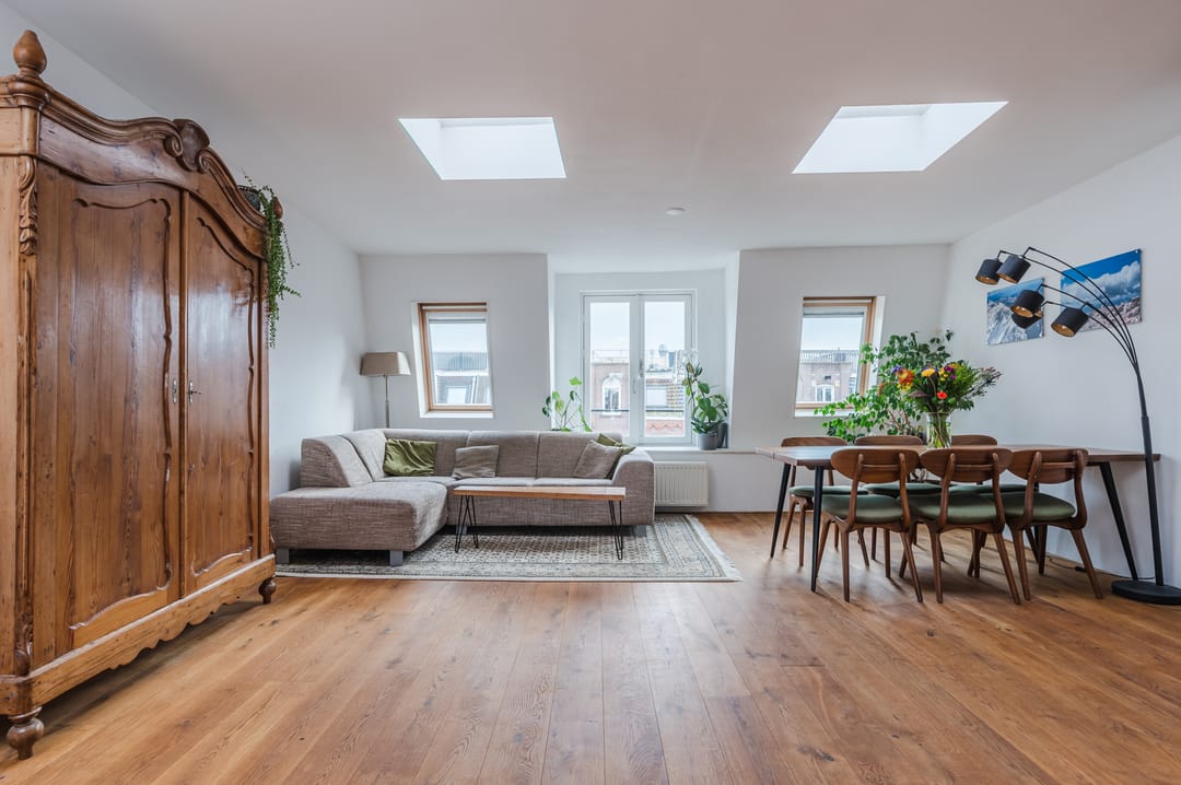 Photo 8 of Javastraat 49-E