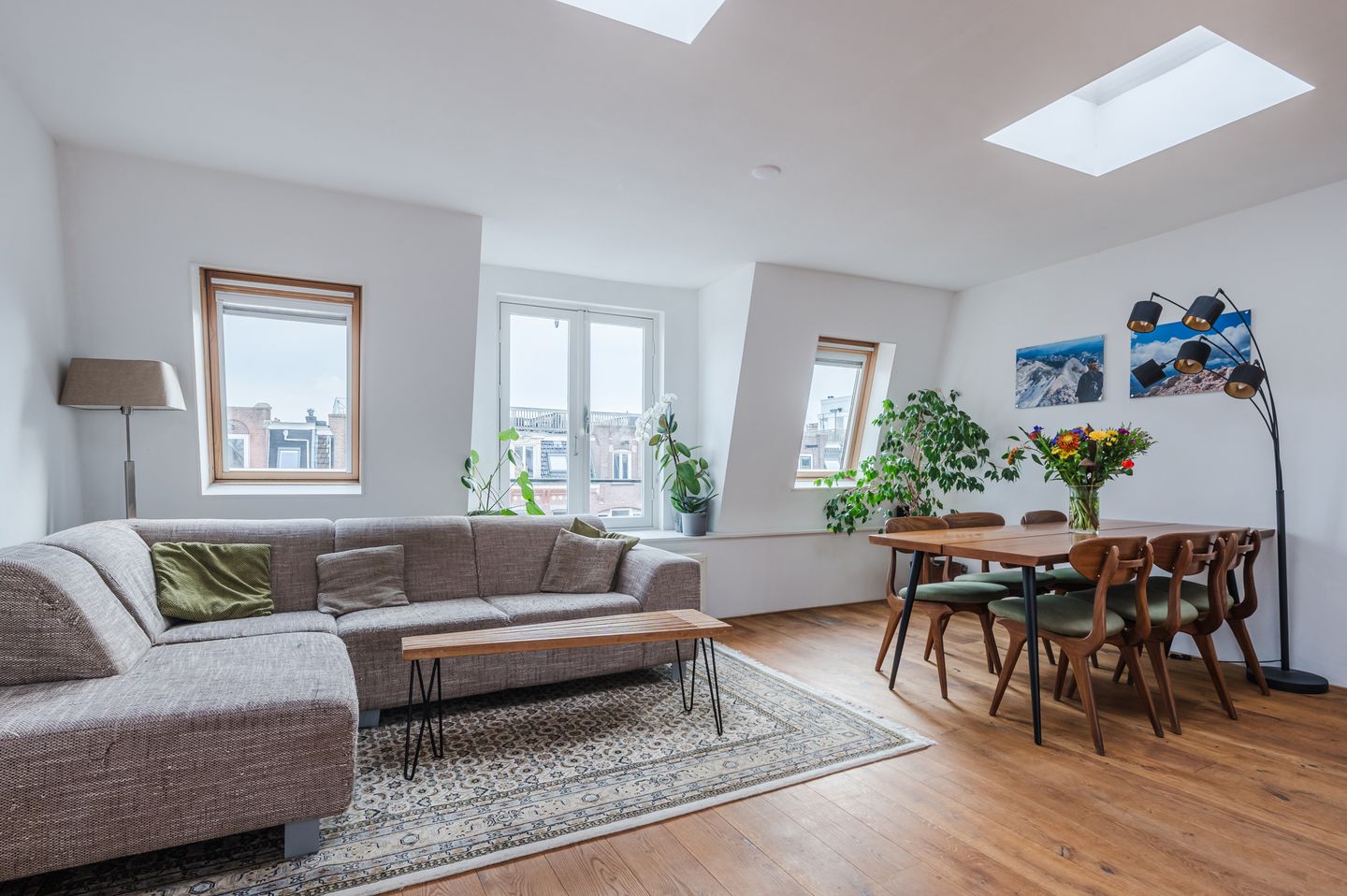 Photo 10 of Javastraat 49-E