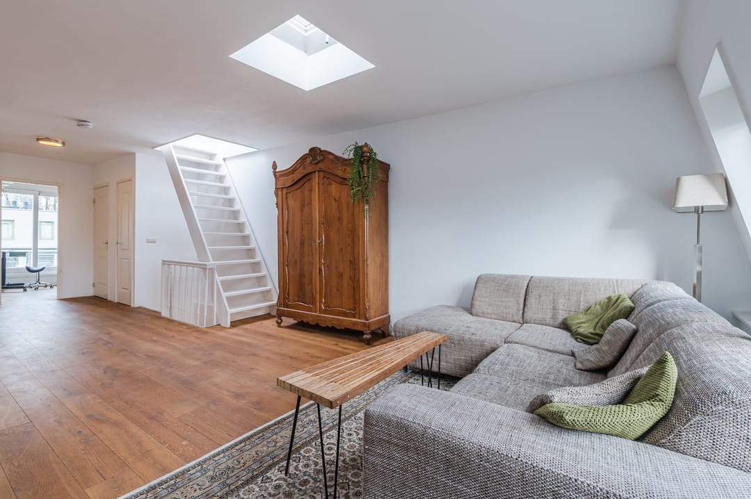 Photo 11 of Javastraat 49-E