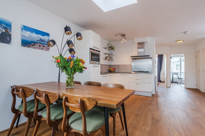 Photo 12 of Javastraat 49-E