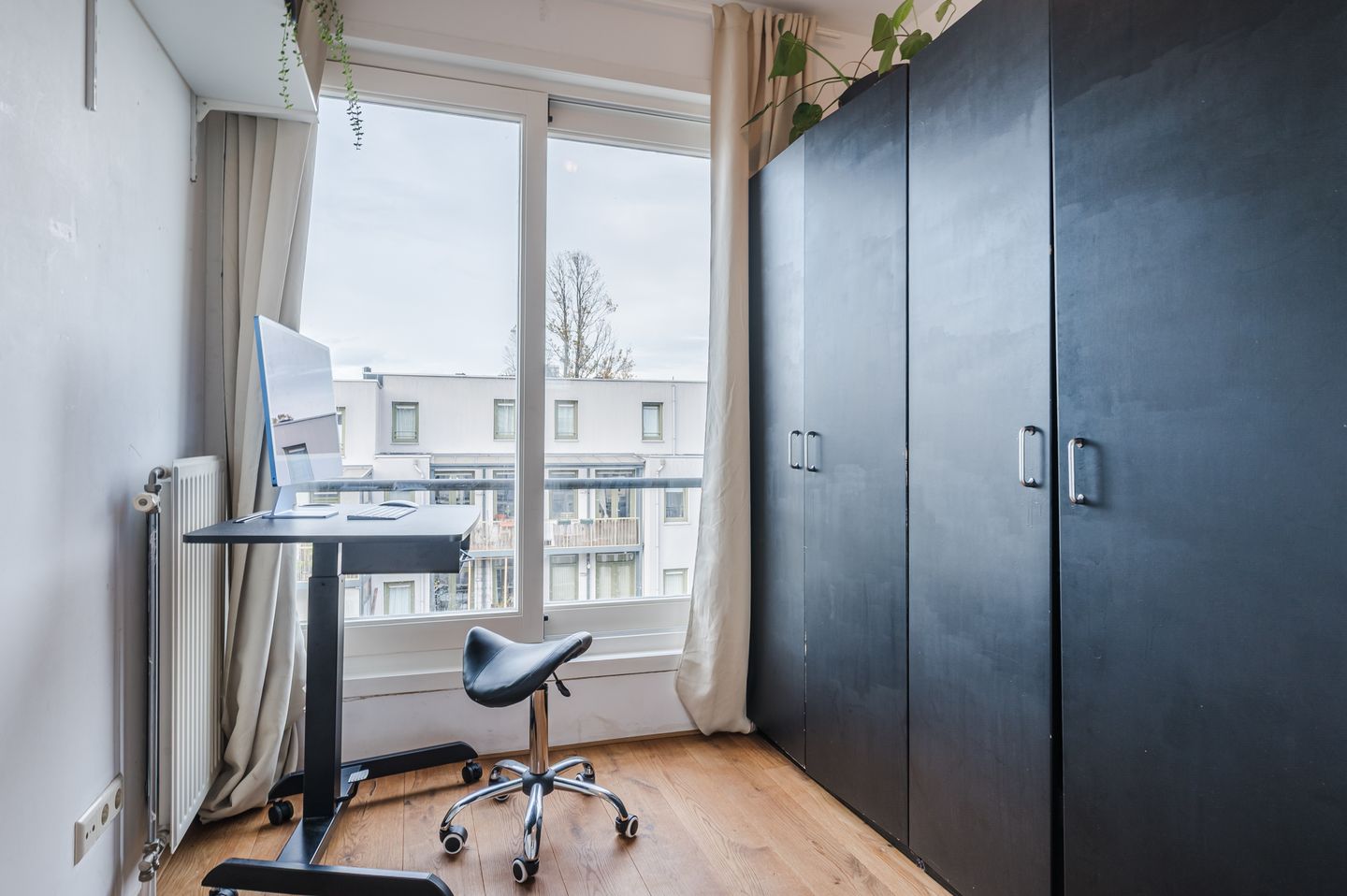 Photo 19 of Javastraat 49-E