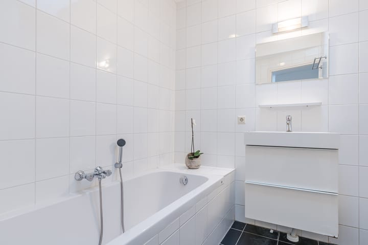 Photo 21 of Javastraat 49-E