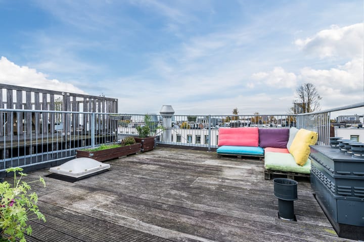 Photo 24 of Javastraat 49-E