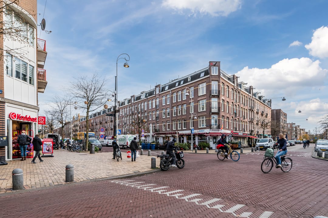 Photo 31 of Javastraat 49-E