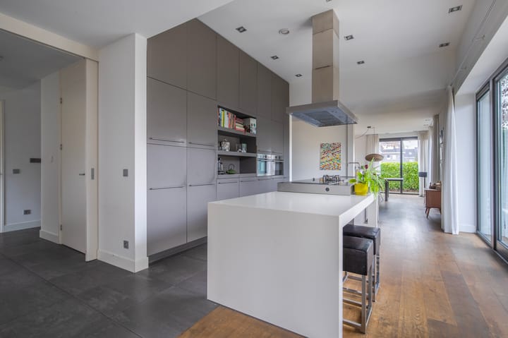 Photo 26 of Morel 22