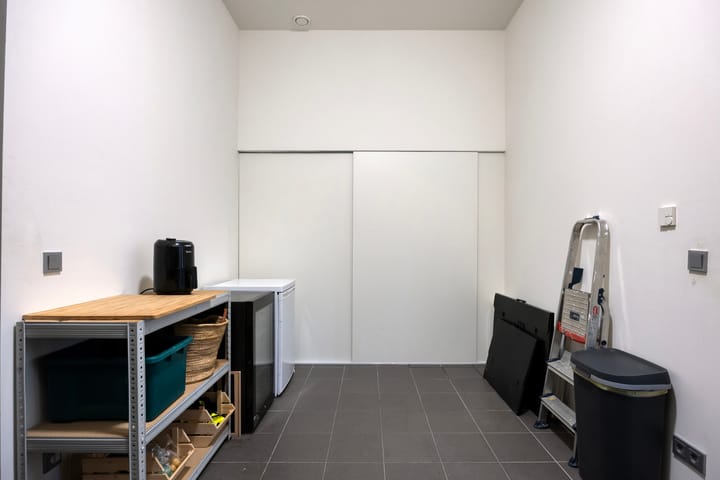 Photo 33 of Morel 22