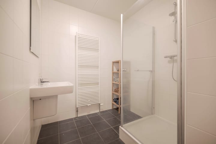 Photo 5 of Kersenplukkerserf 22