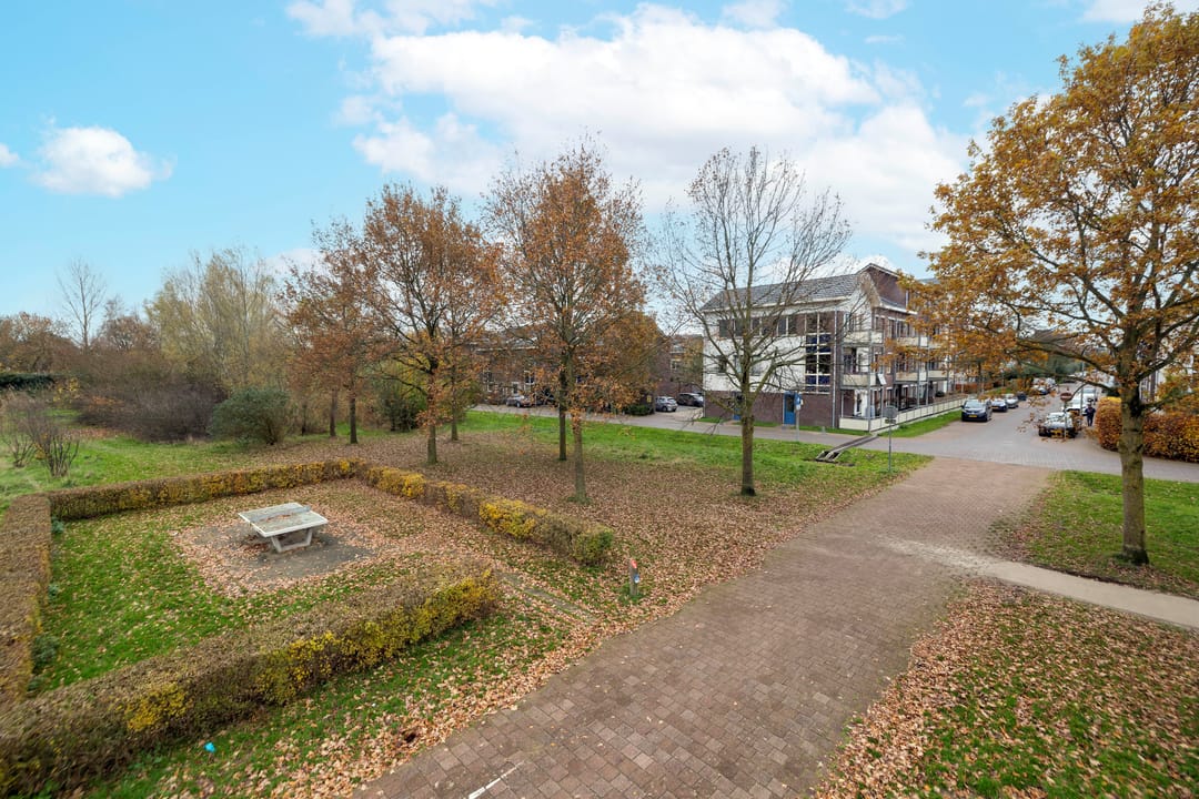 Foto 37 van Kersenplukkerserf 22