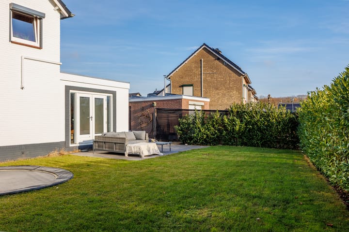 Photo 42 of Sint Antoniusstraat 2