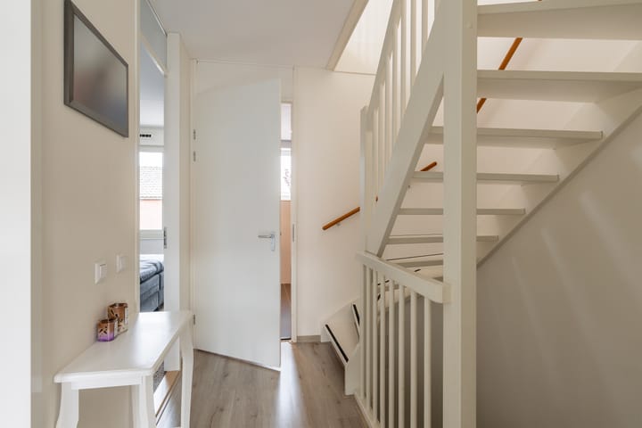 Foto 16 van van Gochstraat 16