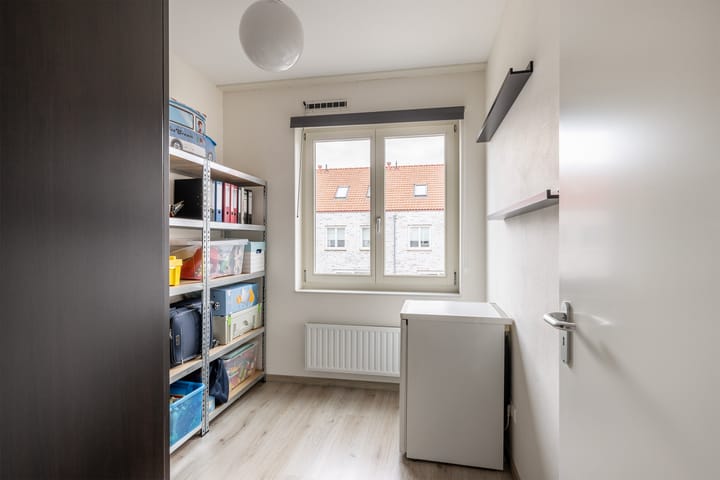 Foto 19 van van Gochstraat 16