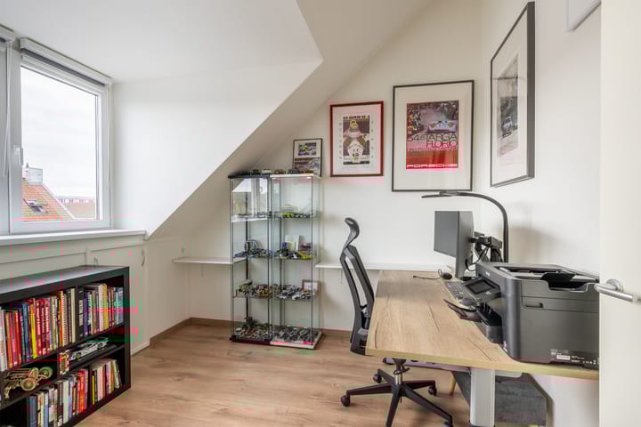 Foto 26 van van Gochstraat 16