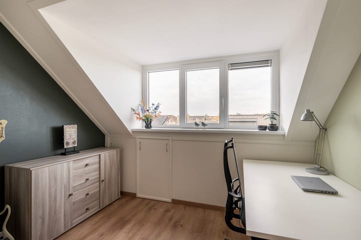 Foto 30 van van Gochstraat 16