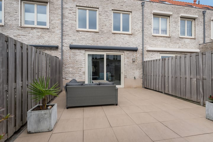 Foto 32 van van Gochstraat 16