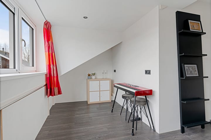 Photo 37 of Willem Lodewijklaan 50