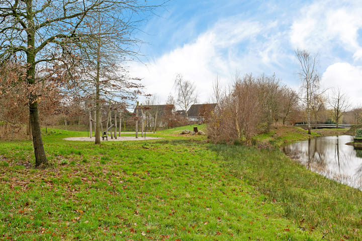 Photo 39 of Willem Lodewijklaan 50